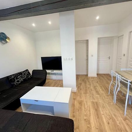 T2 Renove A 15 Min De Lyon Lägenhet Pierre-Bénite Exteriör bild