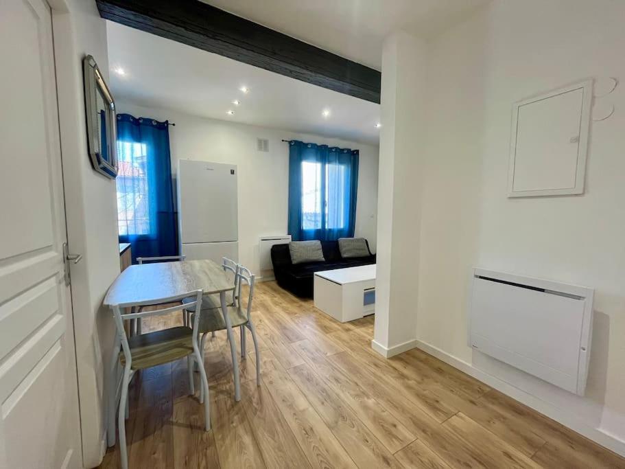 T2 Renove A 15 Min De Lyon Lägenhet Pierre-Bénite Exteriör bild